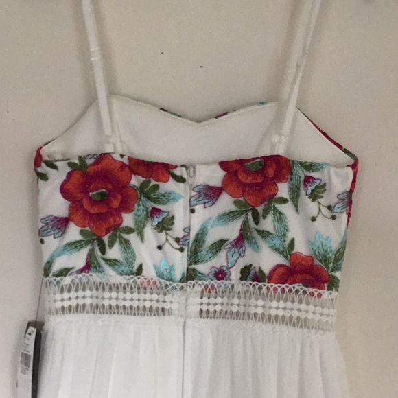 I.N. California Dress     NWT - Picture 7 of 8